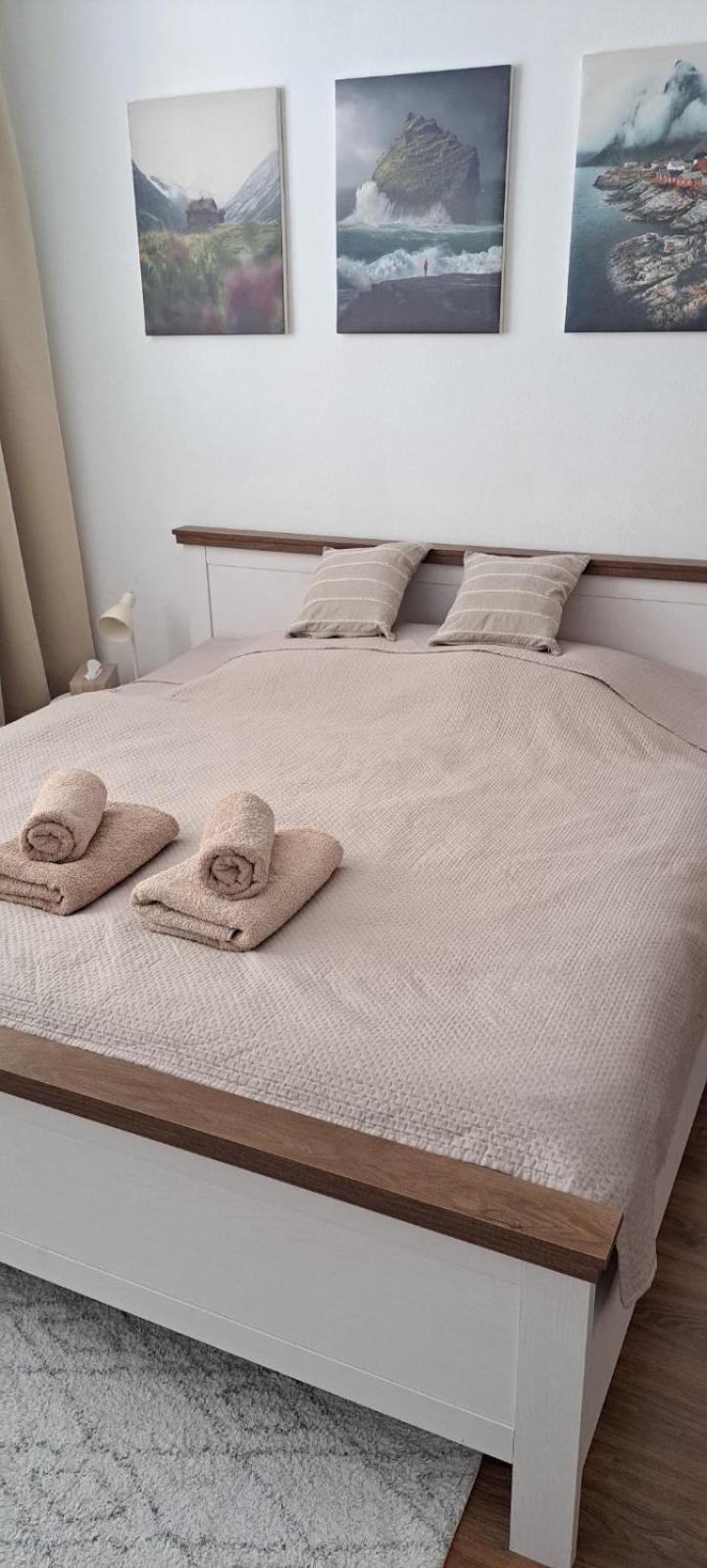 Utulny Apartman Blizko Centra Михаловце Экстерьер фото
